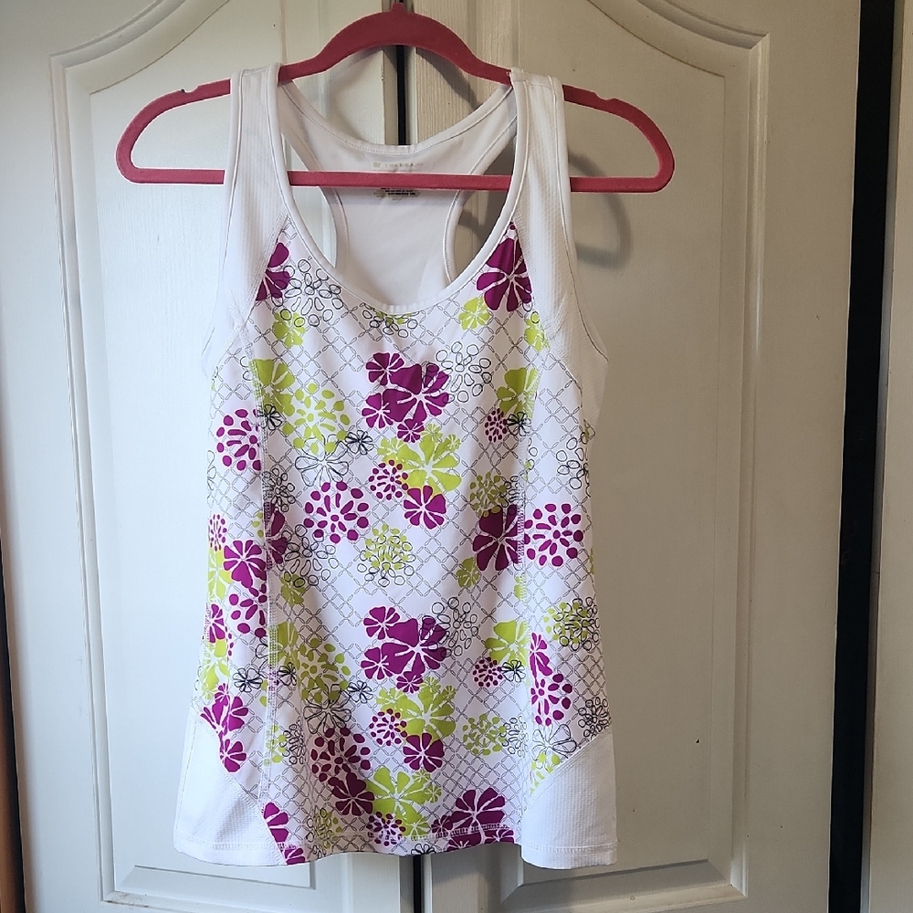 Tek Gear White and Fushia Sleeveless Tank Top